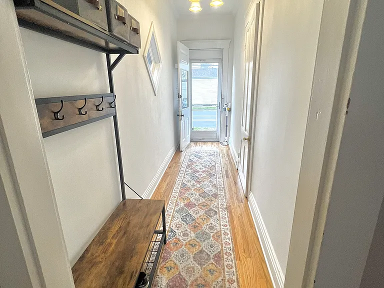 1132 E Breckinridge St — Photo 19