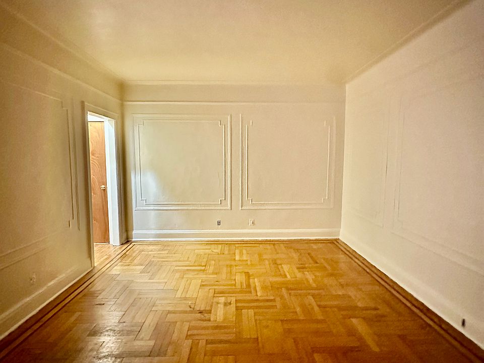 1st image of 4315 46th St APT D7