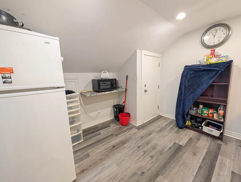 191 Burgar Street - 4 — Photo 2