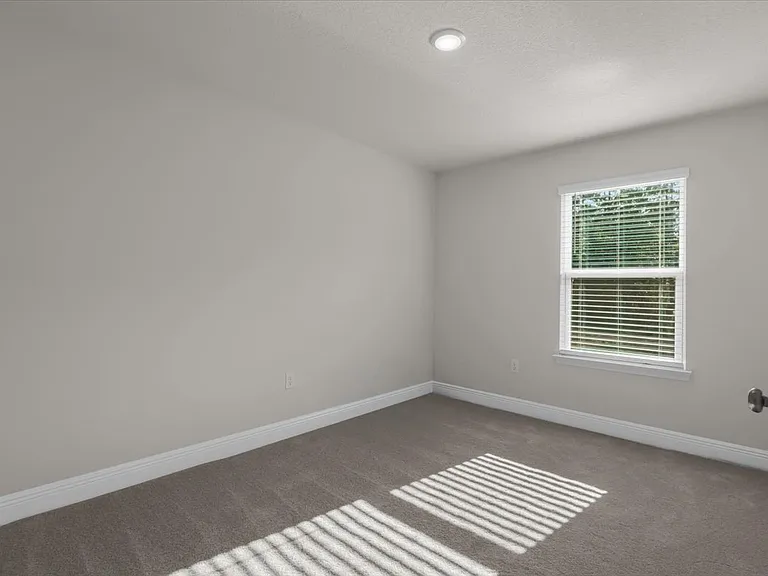 1116 Coniferous Ave — Photo 15