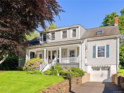 1369 Farmington Avenue, West Hartford, CT, 06107