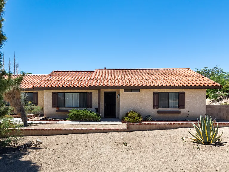 7592 Pinon Dr — Photo 42
