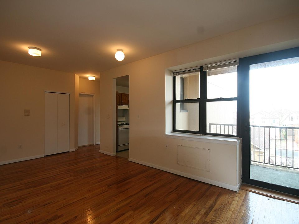 1st image of 49 E Broadway #3