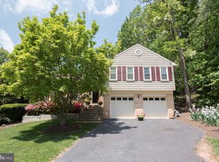 1730 Key West Ln, Vienna, VA 22182