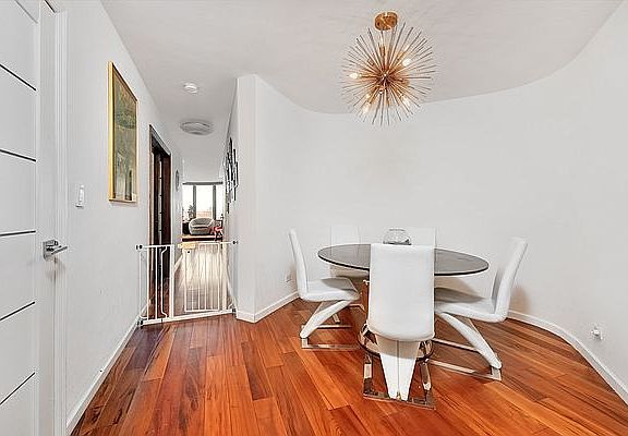3rd image of 330 E 38th St APT 49L