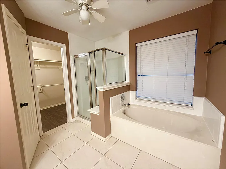 10718 Lonesome Dove Trl — Photo 18
