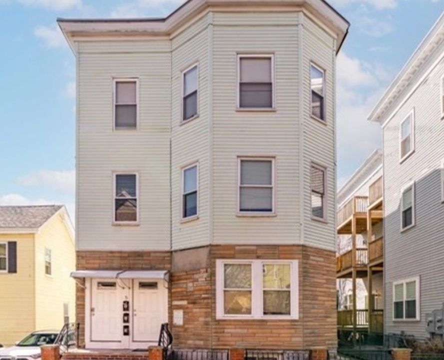 1st image of 5 Fountain Ave #2