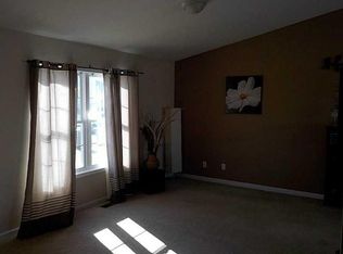 3348 Spring Valley Dr, Columbus, IN 47203