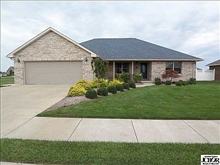 1st image of 6961 Meredith Dr