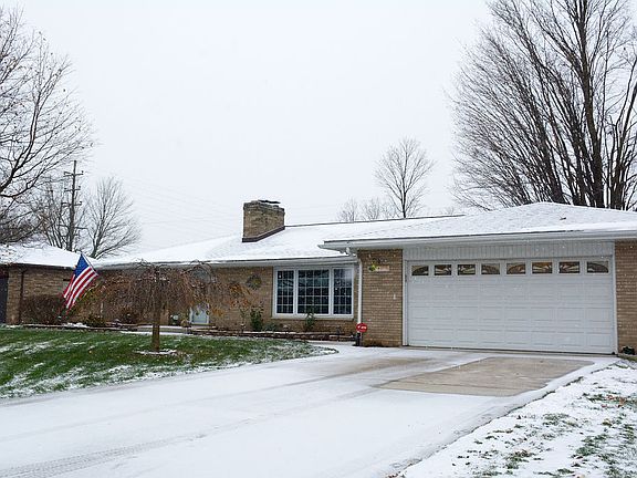 2nd image of 2462 Gaywood St