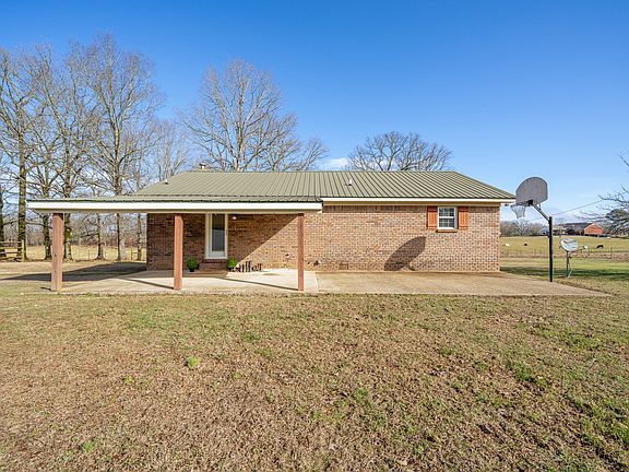 4th image of 2098 Spain Rd