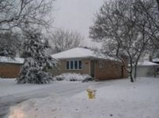 716 N Howard Ave, Elmhurst, IL 60126