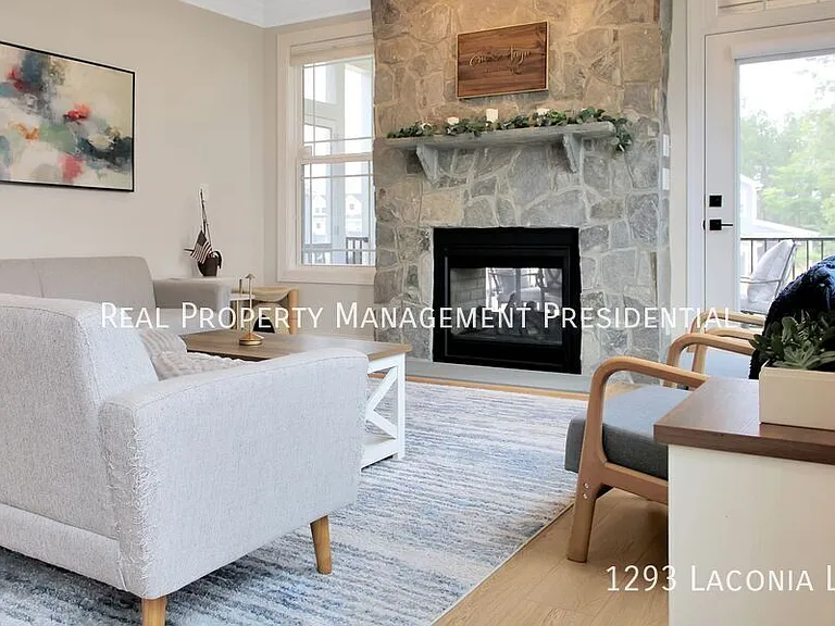 1293 Laconia Ln — Photo 4