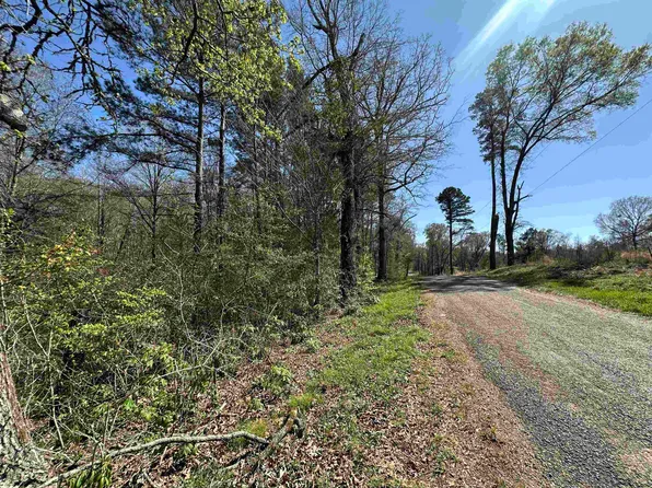 834 County Road 1225, Daingerfield, TX 75638