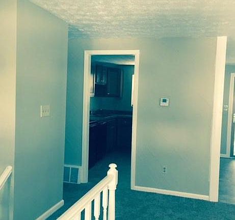 3rd image of 1315 Carlyle Dr