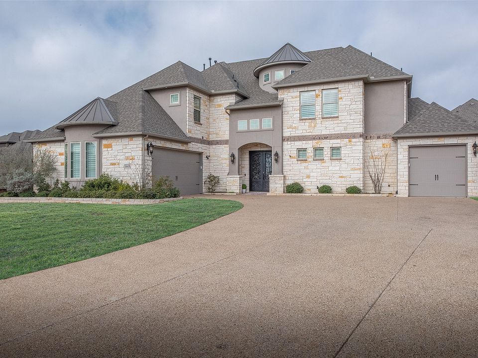 1st image of 1442 Eminence Ln