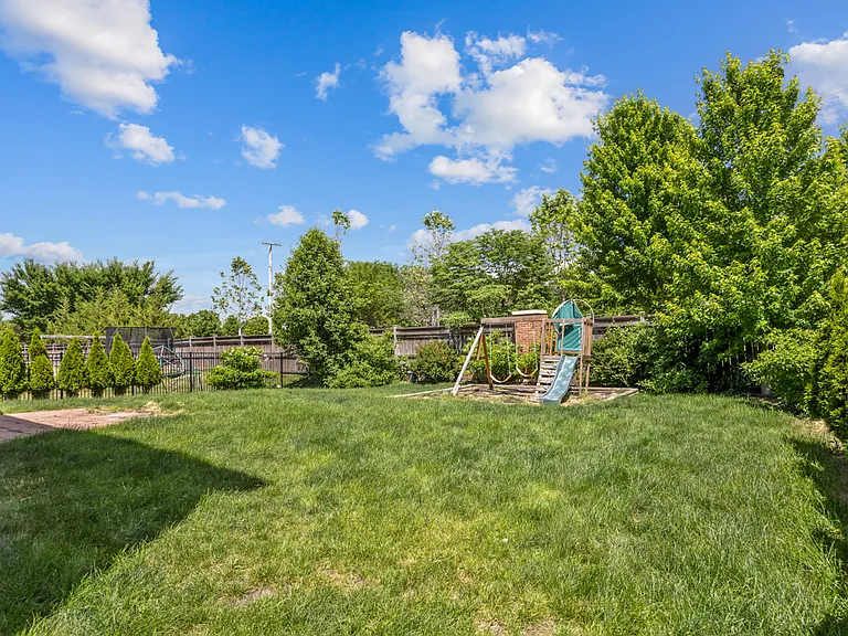 3436 Birch Ln — Photo 34