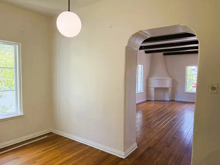 1334 1/2 Miller Dr — Photo 3