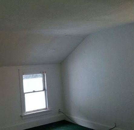 5th image of 407 S Independence Ave