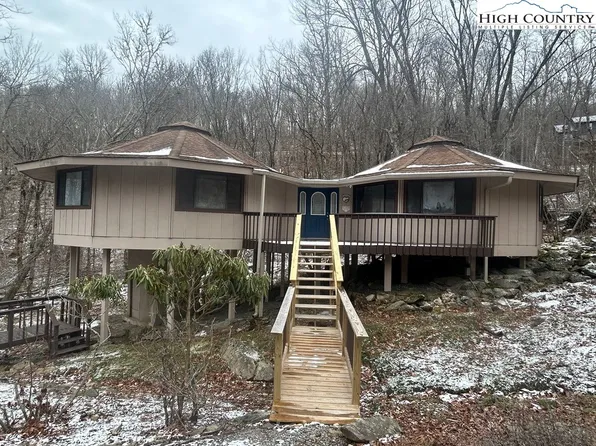 1929 Sugar Mountain Drive, Sugar Mountain, NC 28604