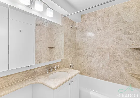 Rented by Mirador Real Estate | media 7