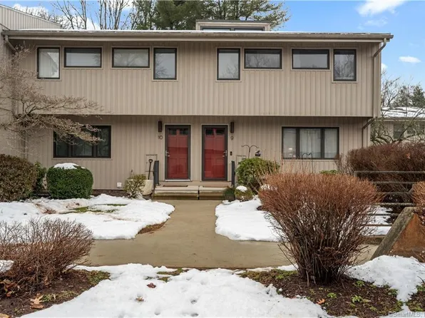 9 Intown Terrace #9, Middletown, CT 06457