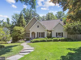 4650 N Dittmar Rd, Arlington, VA 22207