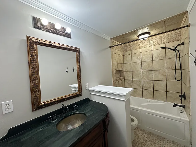 605 Masefield Cir — Photo 19