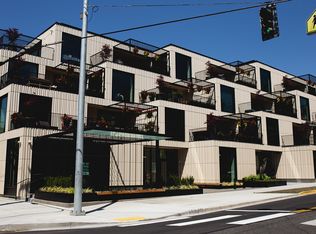 2871 SE Division St #302, Portland, OR 97202