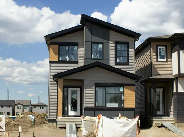 2804 7th Ave SW, Edmonton, AB T6X 2A8