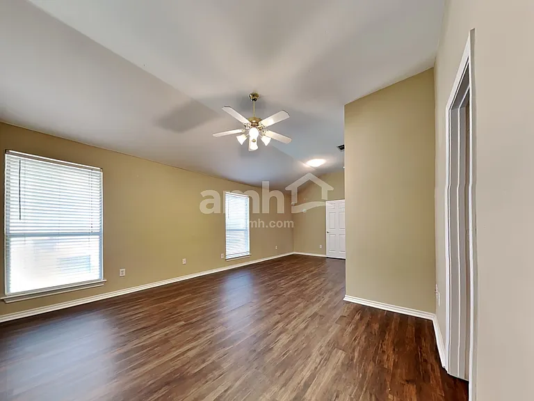 8820 Sunset Trace Dr — Photo 11
