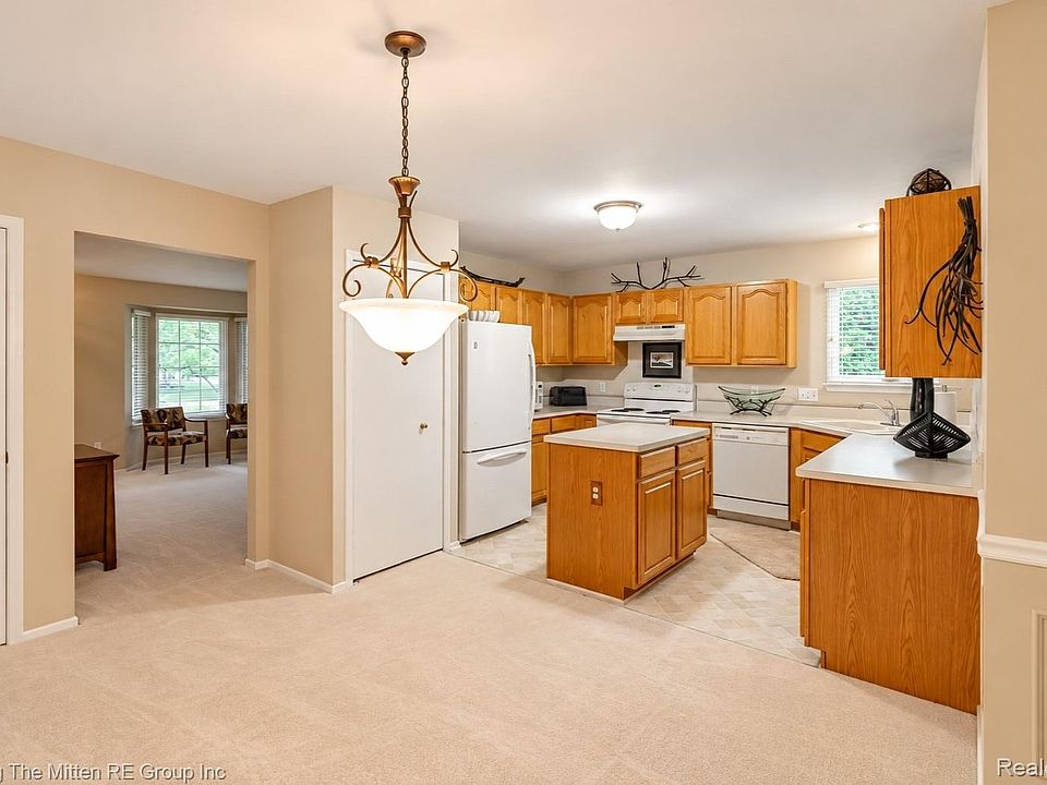 7025 Anna Dr, photo 7