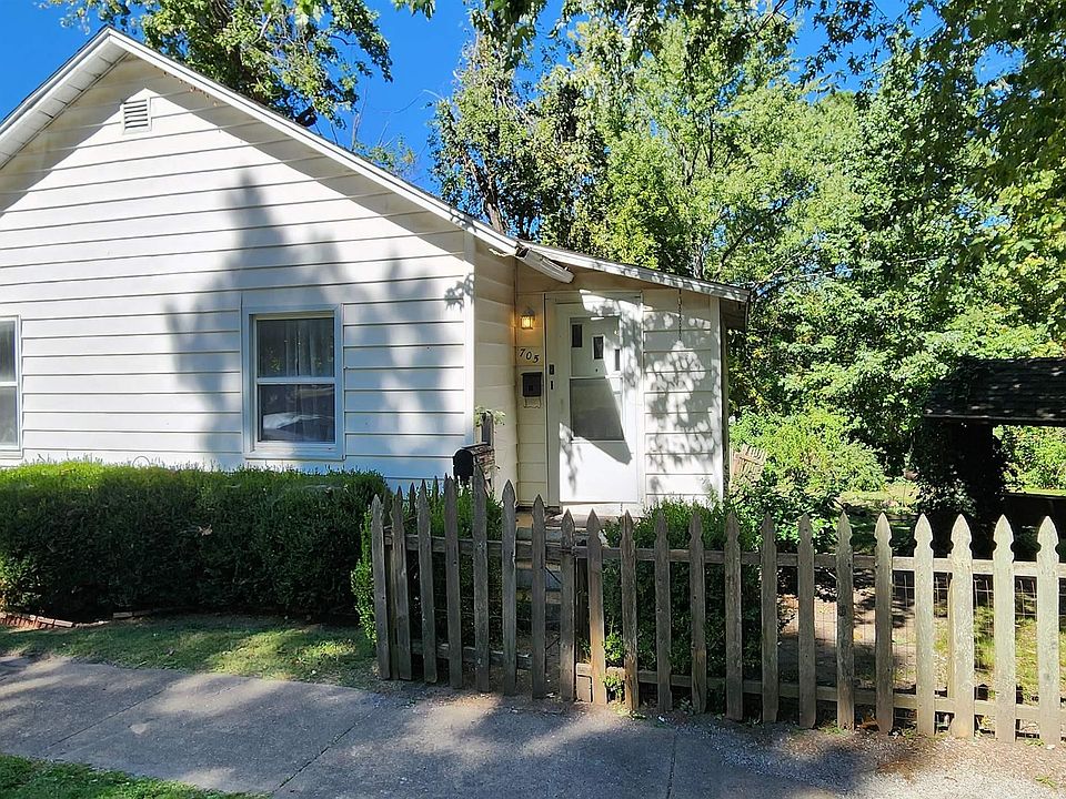 705 E Lindell St, West Frankfort, IL 62896 Zillow