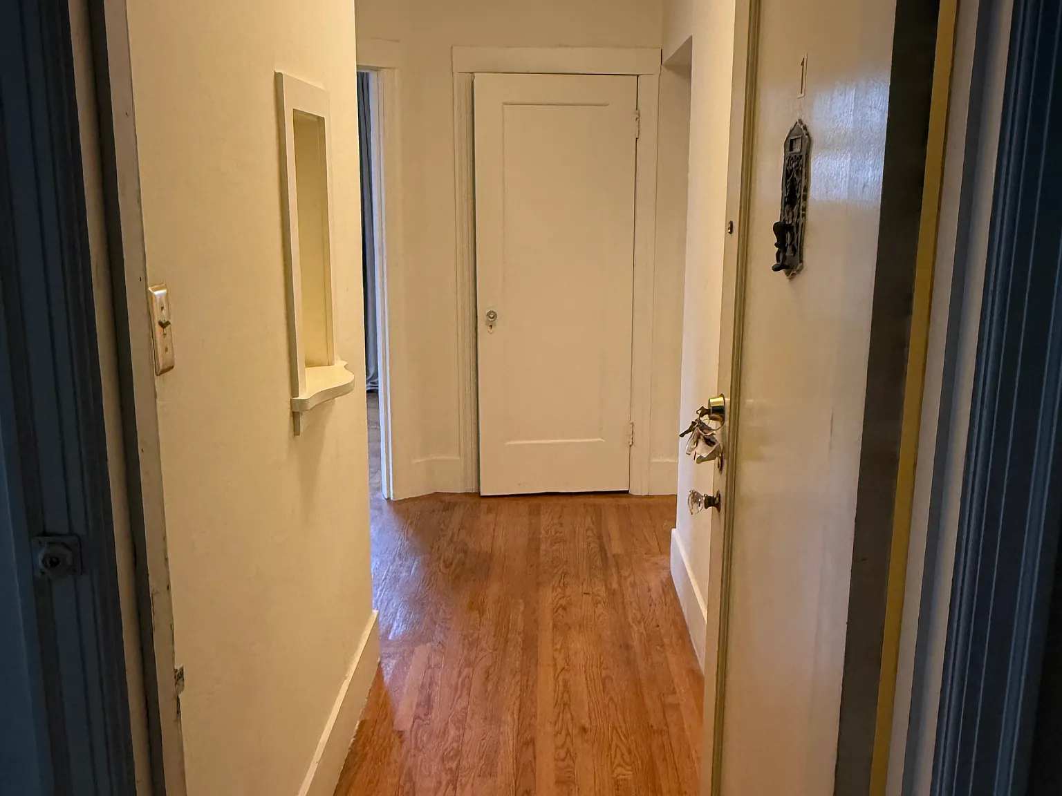 1 bed, 700 sqft, $3,900 — Photo 3