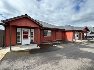 118 N Shasta Ave #B, Eagle Pt, OR 97524