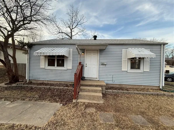 285 E Oak St, Saint Clair, MO 63077