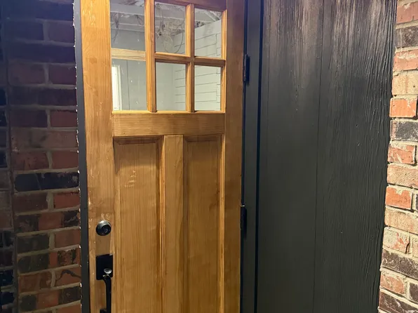 1204 Linden Pl APT C, Jackson, MS 39202