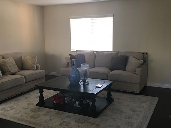 4th image of 28932 Wallflower Way