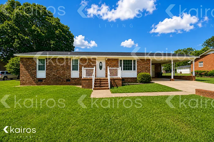8 Outter Dr