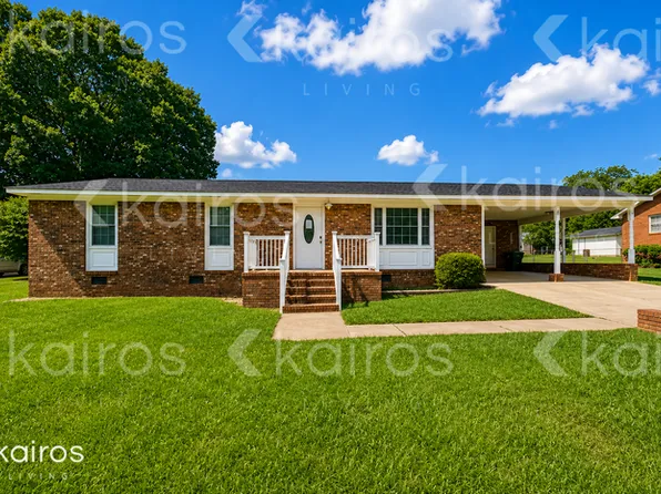 8 Outter Dr, Inman, SC 29349