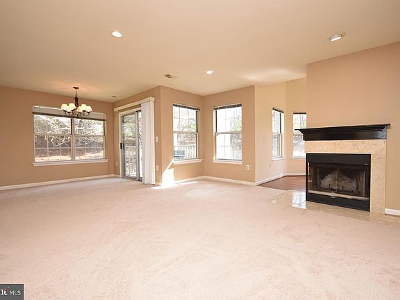 5th image of 5629 Willoughby Newton Dr Unit 13