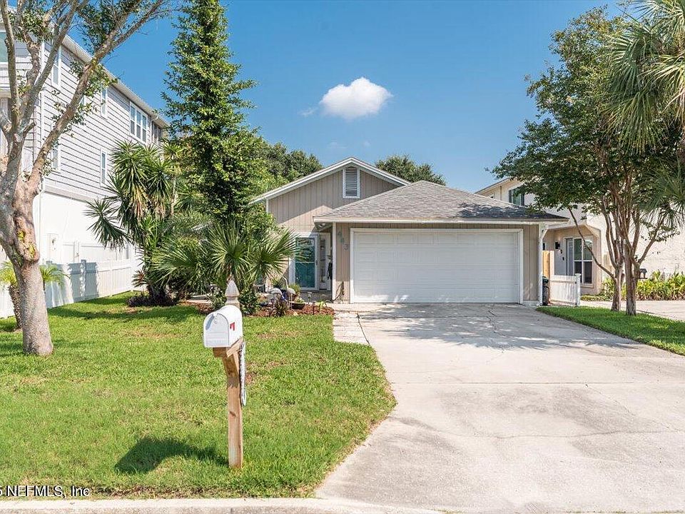 1st image of 443 15TH Avenue S