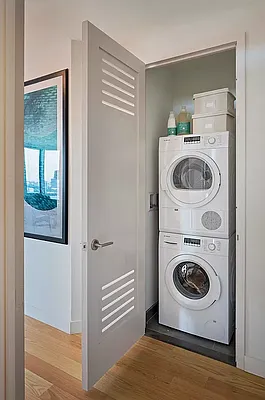 Rented by REAL New York | media 6