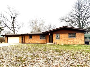 3840 Timberlake Dr, Swansea, IL
