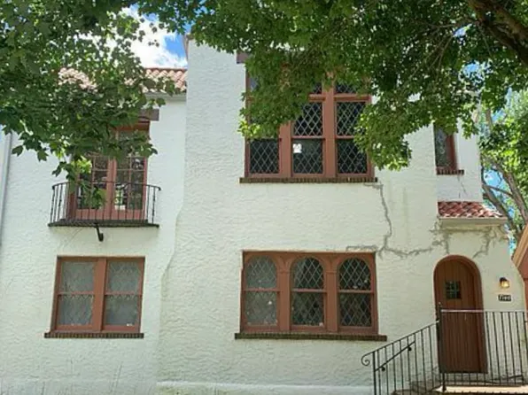 7100 Forsyth Blvd APT B, Saint Louis, MO 63105