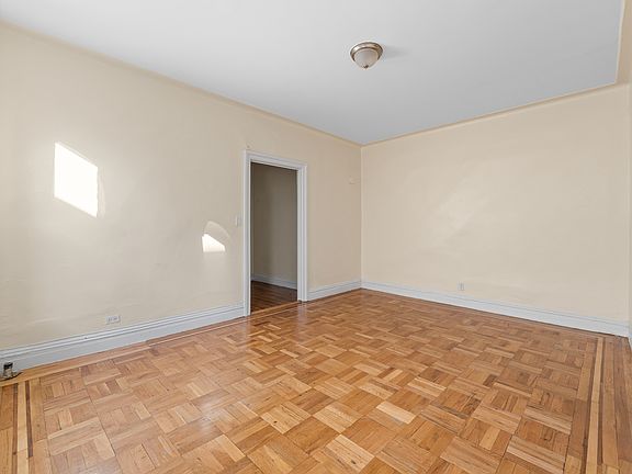 5th image of 677 W 204th St APT 36