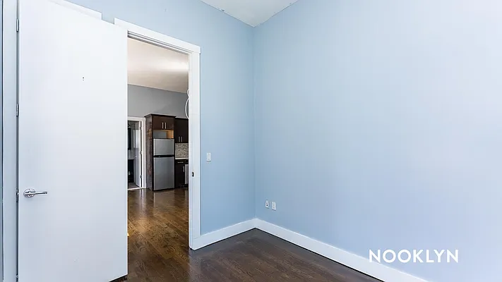 Rented by Nooklyn NYC LLC | media 8