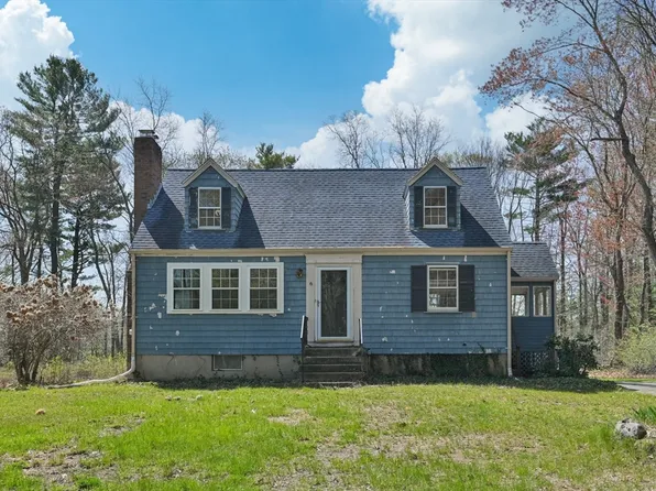 6 Stearns Ln, Billerica, MA 01821