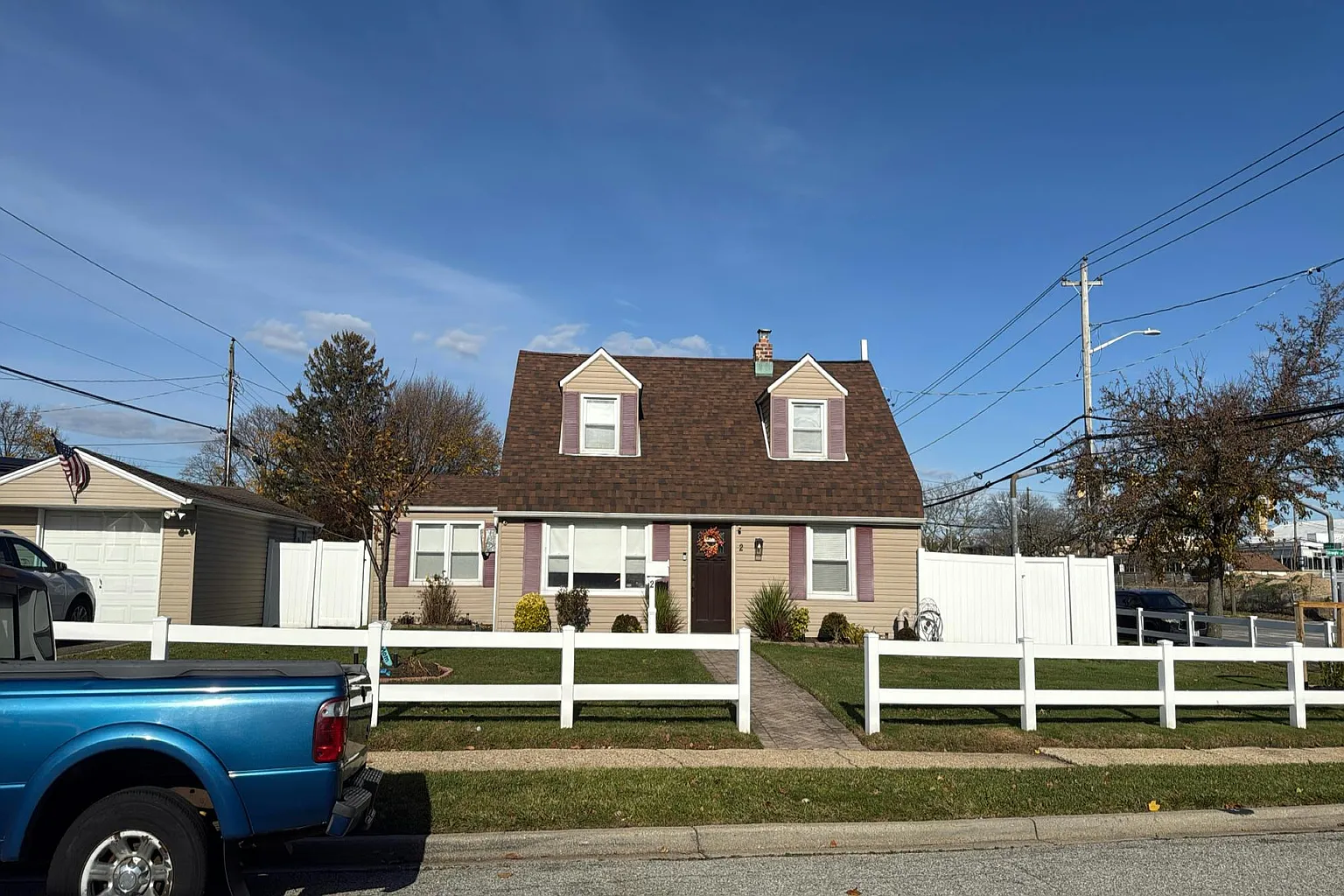 2 Rope Ln photo 1