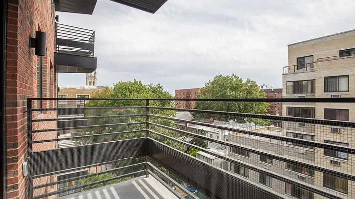 Rented by Nooklyn NYC LLC | media 38